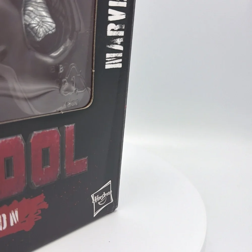 Hasbro Marvel Legends Colossus Deadpool Legacy Collection Action Figure F9812
